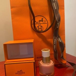 Hermès Rose Baltique Nail Enamel — Sold Out bridal color